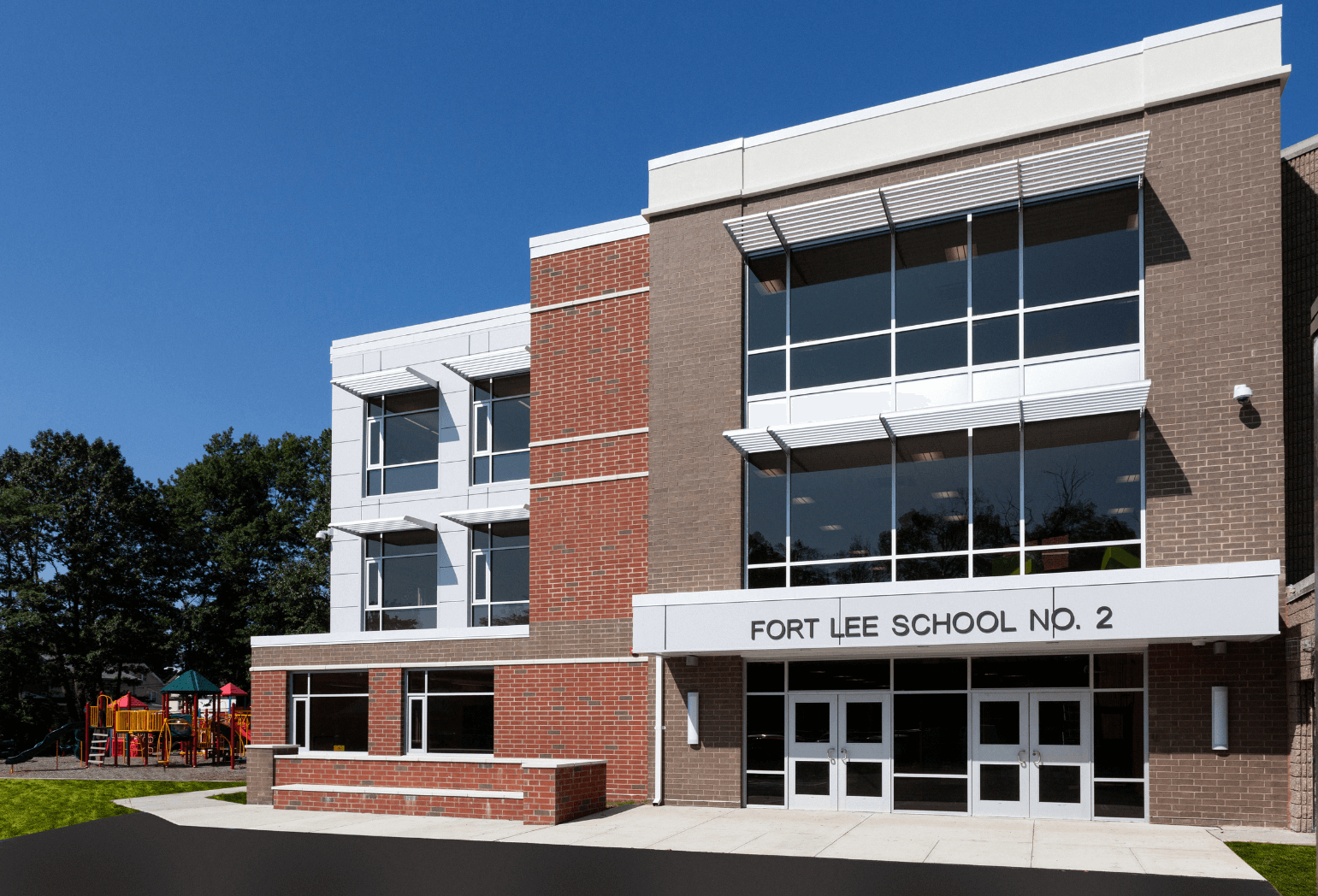 The exterior of Fort Lee School NO. 2